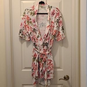 Show Me Your Mumu Floral Robe One Size
